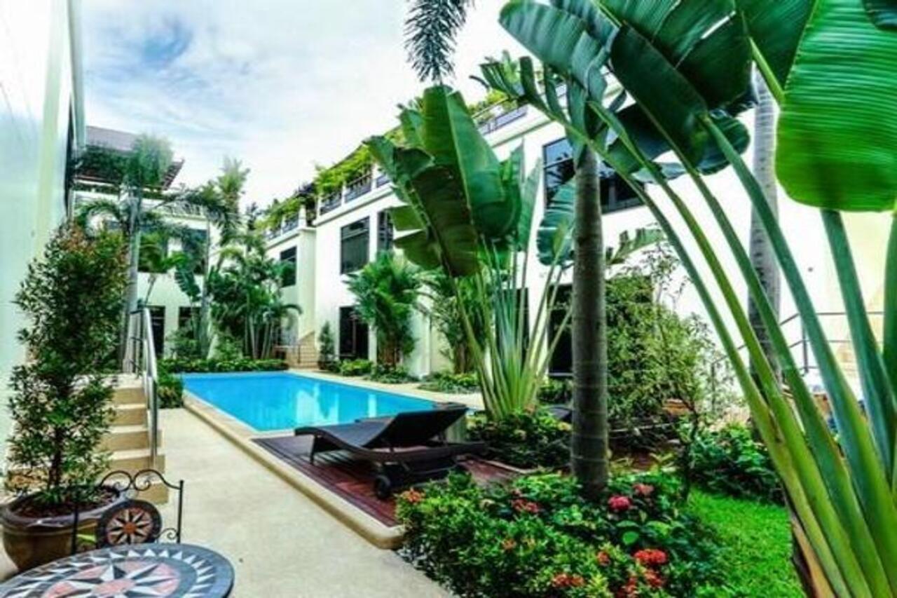 Palm Oasis Apartment Nai Harn Exterior photo