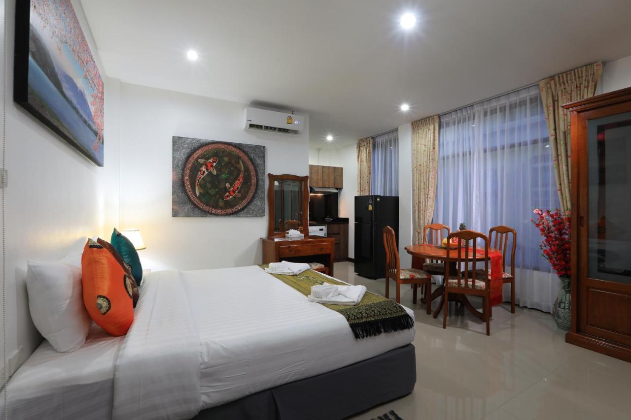 Palm Oasis Apartment Nai Harn Exterior photo