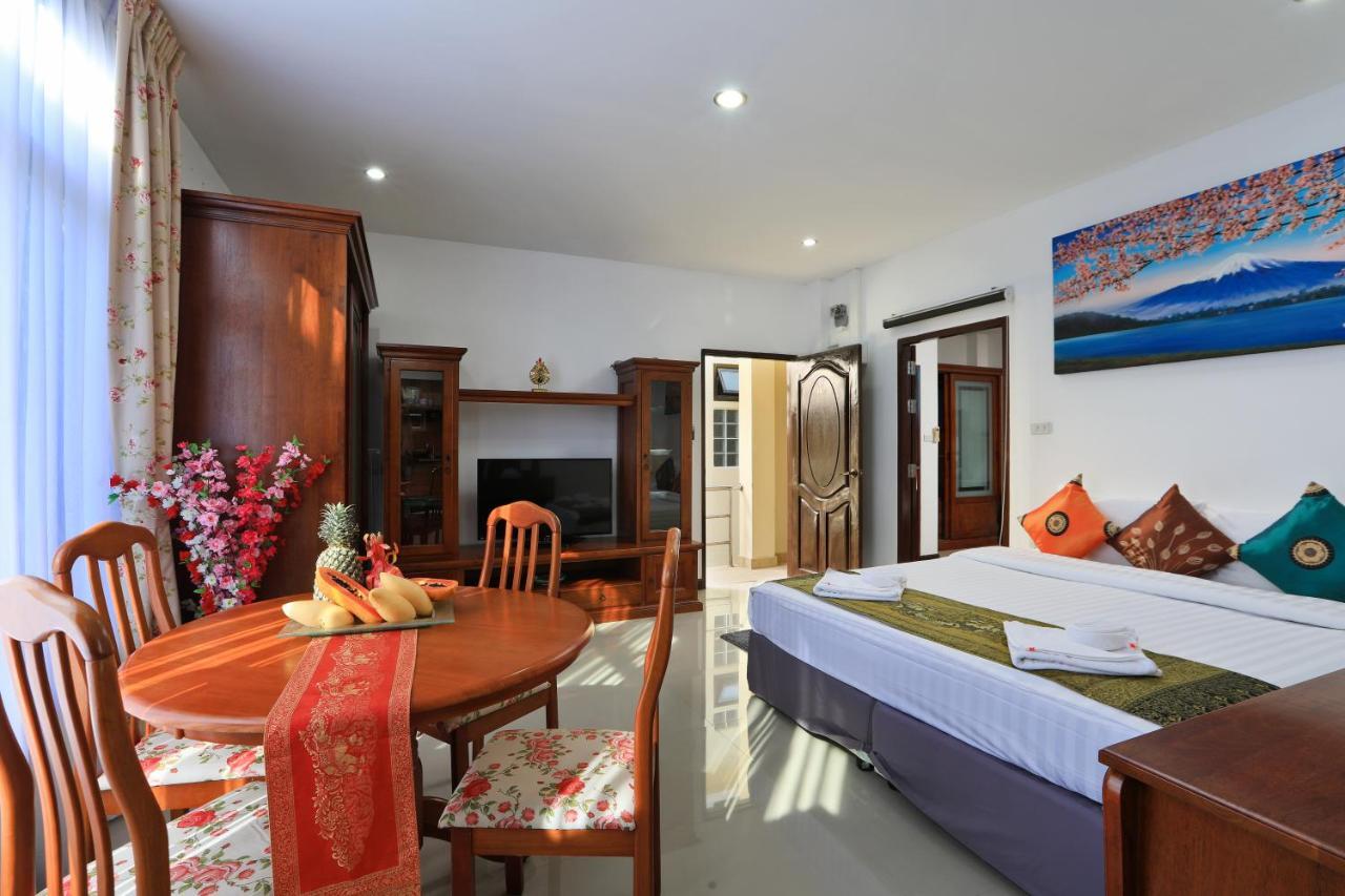 Palm Oasis Apartment Nai Harn Exterior photo
