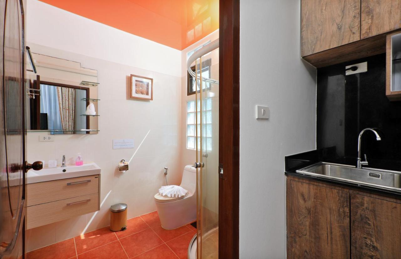 Palm Oasis Apartment Nai Harn Exterior photo