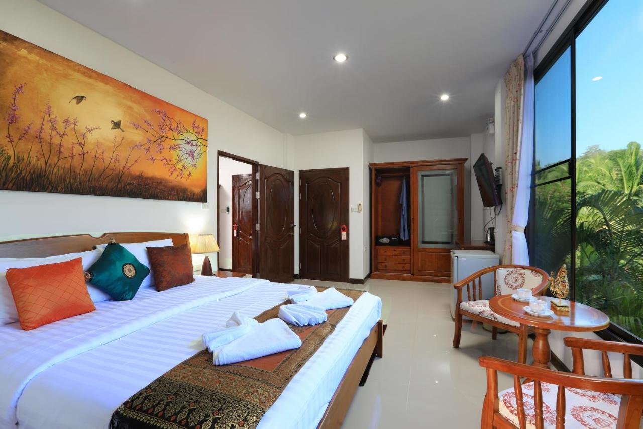 Palm Oasis Apartment Nai Harn Exterior photo
