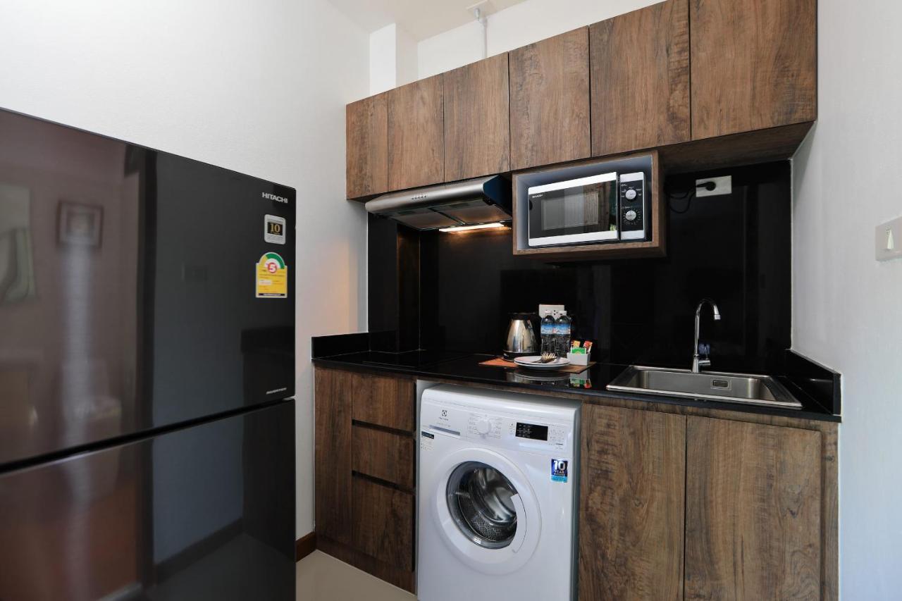 Palm Oasis Apartment Nai Harn Exterior photo