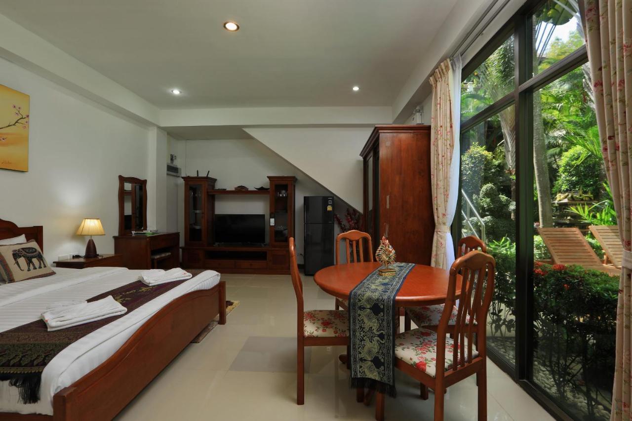 Palm Oasis Apartment Nai Harn Exterior photo